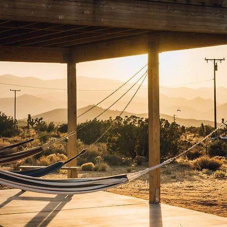 Joshua Tree Hidden Tower * Views - Landmark Yucca Valley Exteriör bild