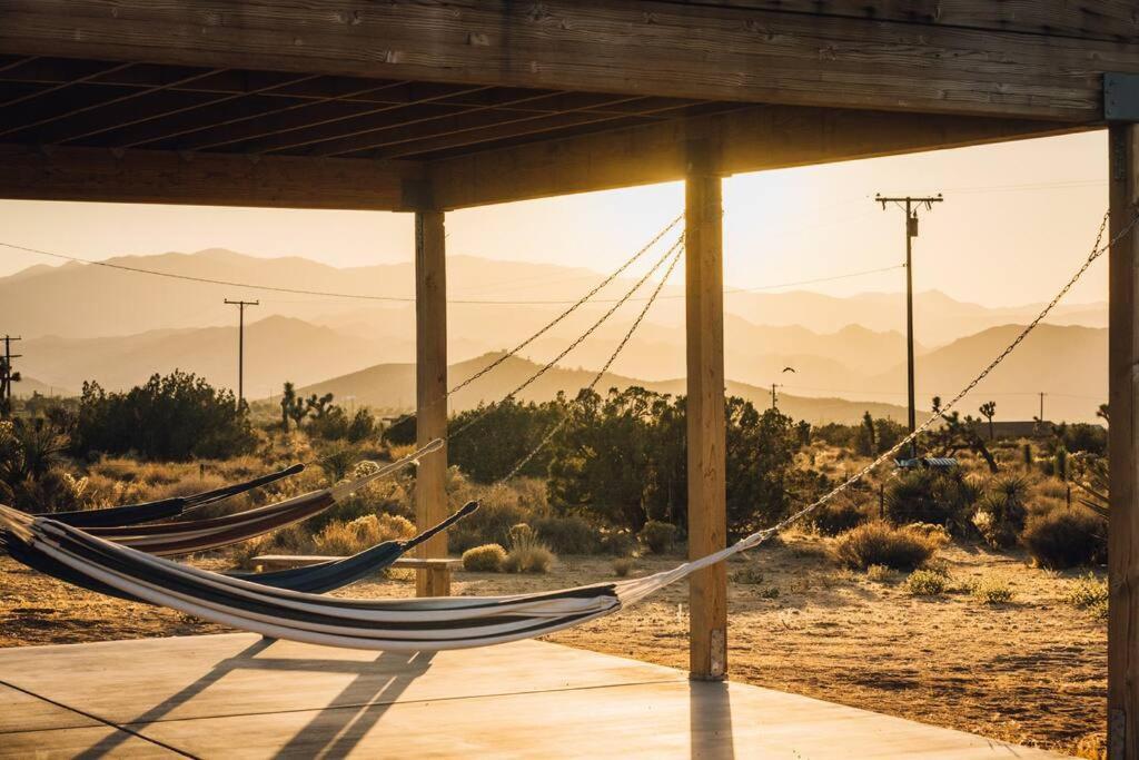 Joshua Tree Hidden Tower * Views - Landmark Yucca Valley Exteriör bild