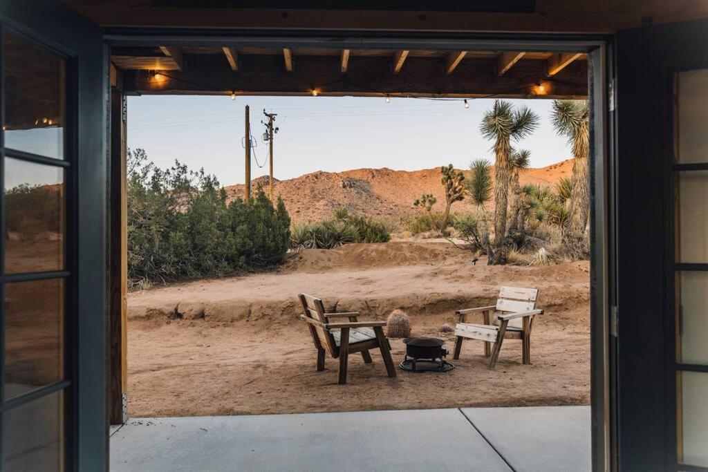 Joshua Tree Hidden Tower * Views - Landmark Yucca Valley Exteriör bild